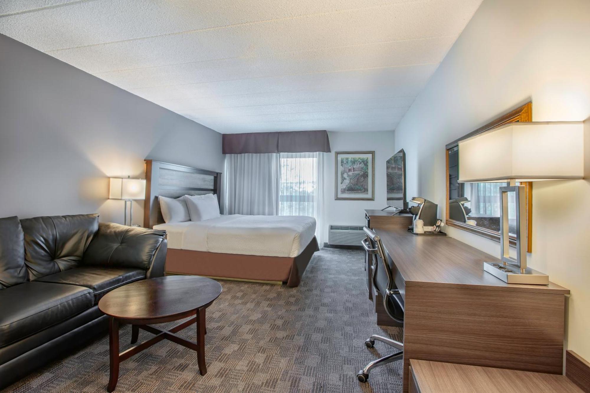 Days Inn By Wyndham Sudbury & Conference Centre Dış mekan fotoğraf